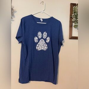 Women’s blue short sleeve paw print shirt. Womens size XL